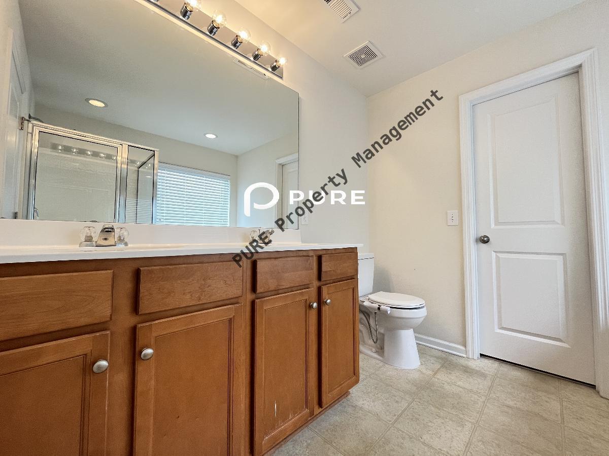 AVAILABLE NOW property image